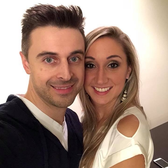 Meet your Posher, Sheena - Picture 1 of 1